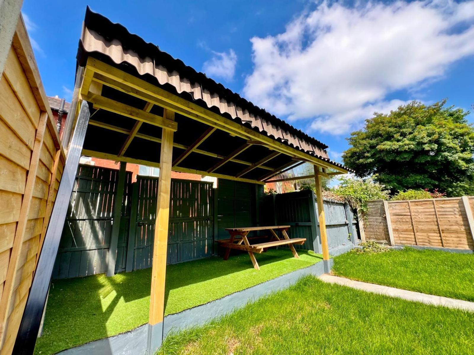 Home Away From Home Bury  Exterior photo